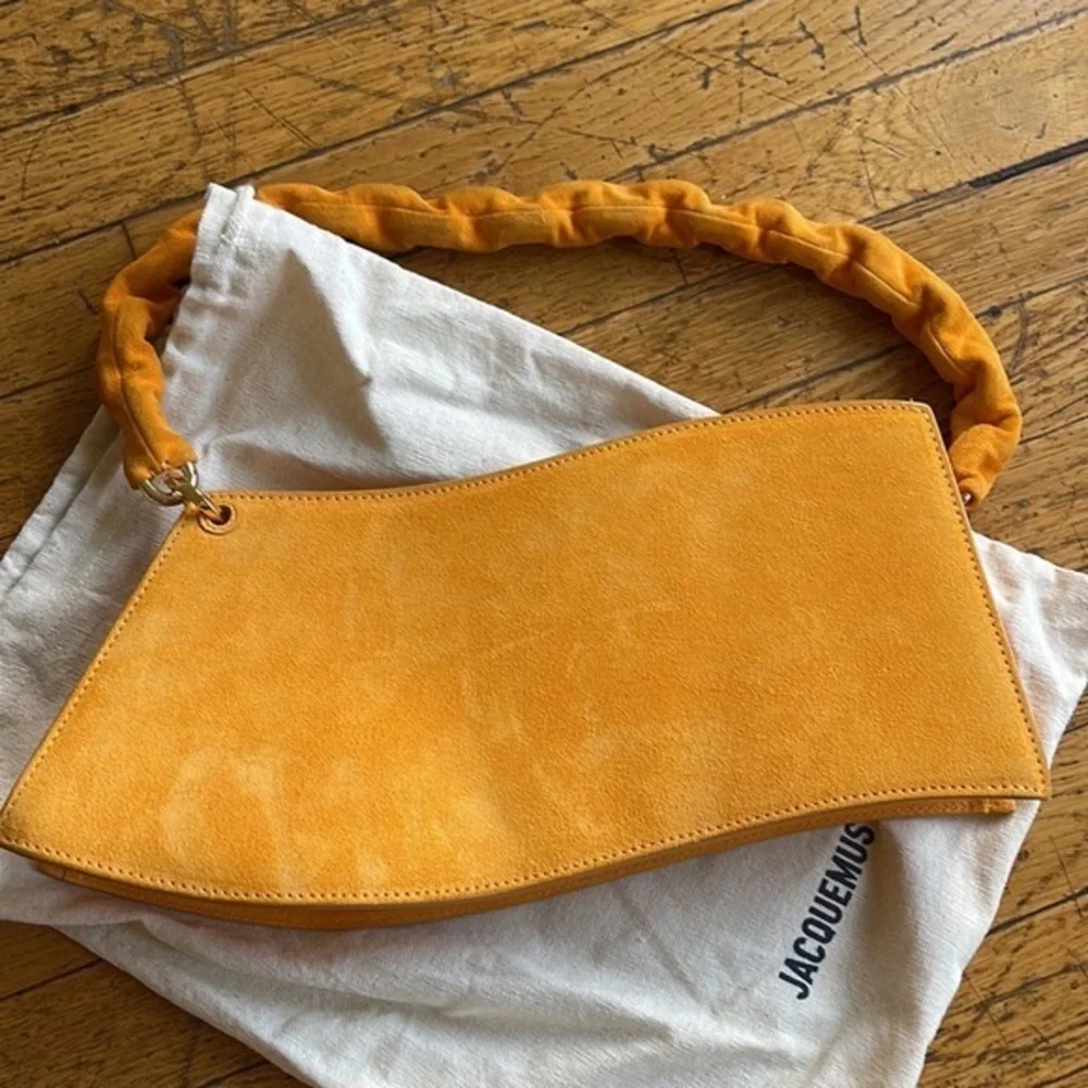 JACQUEMUS LA VAGUE ORANGE SHOULDER BAG Size:M - Picture 4 of 4